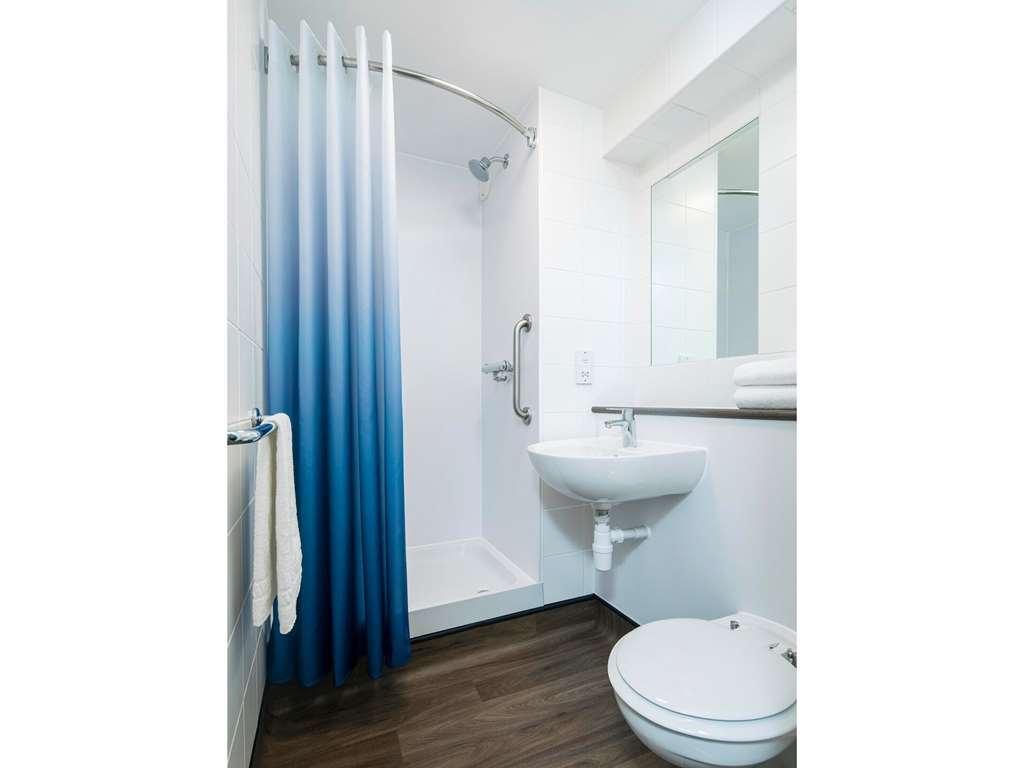 Travelodge Chester Warrington Road Δωμάτιο φωτογραφία